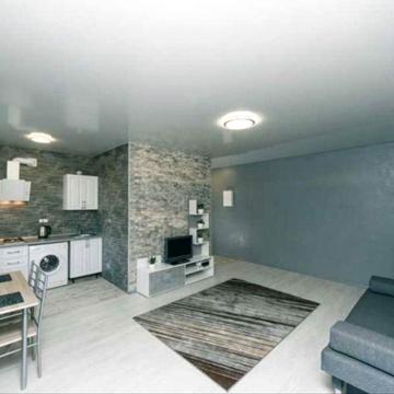 Оренда 2-кімнатної квартири на проспекті Соборності 4