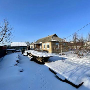 Продаж цегляного будинку в місті Миронівка