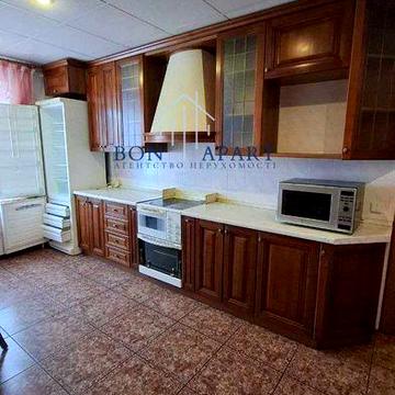 Оренда 3-х кімнатної квартири 90м біля метро Оболонь