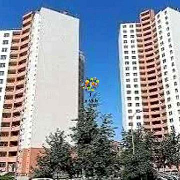 Продаж 1к квартири Милославська 18