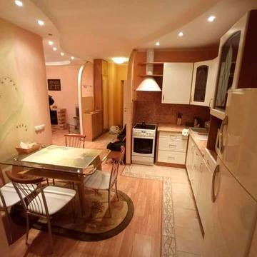 Петра Григоренка просп., 28