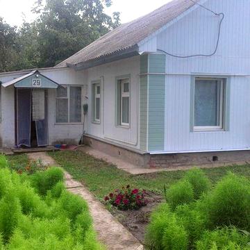 Продам будинок у місті Мена вул. Виноградна з ділянкою 12 соток