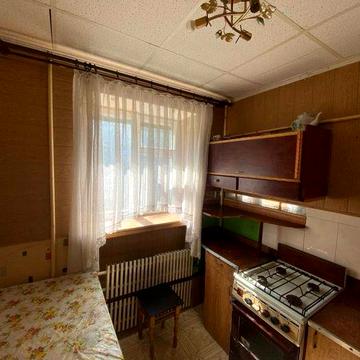 Продаж 1кім .вул.К.Савури (31 метр)