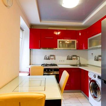 Аренда двухкомнатной студии в центре