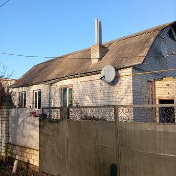 Новый дом с косметическим ремонтом