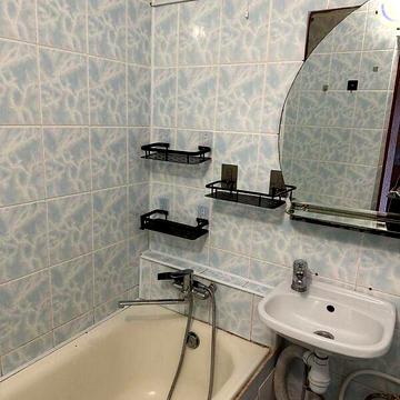 Довгострокова оренда 1к Квартира Гайдамацька (Струтинської) вулиця