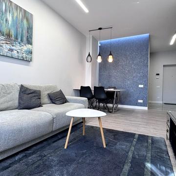 Саперне Поле вул., 12