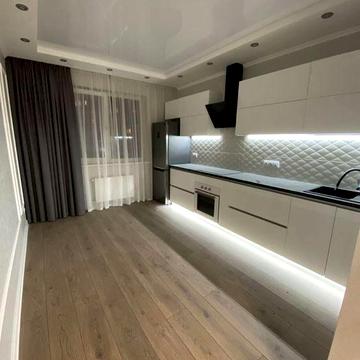 Сдам 1 комн квартиру на Сахарова,новострой