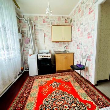 Продам квартиру в селі Соколівське ( Власник)