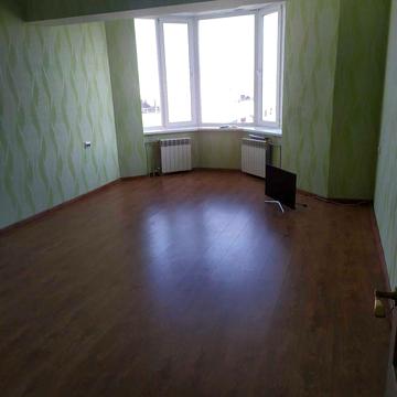 Левада, 1к в новому будинку. часткові меблі.