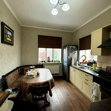 Продам 2-х поверховий сучасний будинок с. Чубинське. В. Олександрівка