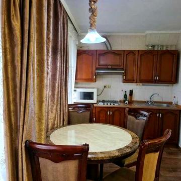 Оренда однокімнатної квартири , ул. Воскресенская 12