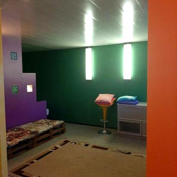 Сдам 1-но комнатную квартиру внизу пр. Поля.