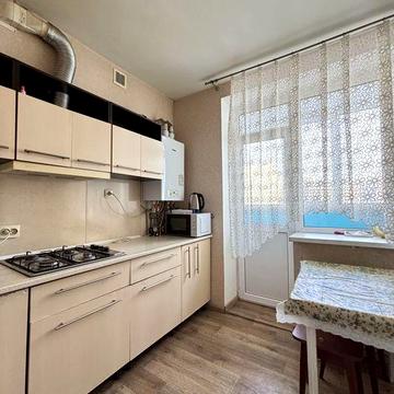 Оренда 1 кім. кв. з газом на Боголюбова 31, поруч Софія, Вишневе