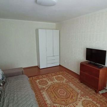 Европейська 245 М-н Боженко поряд зупинка та ринок