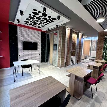 Аркадійське плато вул. (Гагаринське плато), 5/2