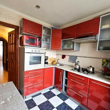 Продаж 3 кім. квартири по вул. Соборності.