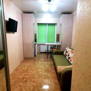 Сдам гостинку с ремонтом  20кв.м .на Салтовке