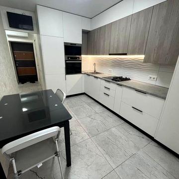 Здається 1кімнатна новобудова в спальному районі міста