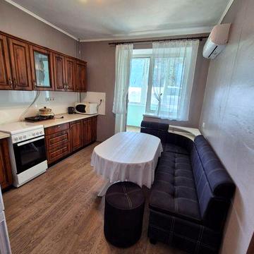 Оренда 2ух кімнатної квартири , Пересипський р.