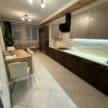 Продаж 3кім.кв-ри вул. Бережанська  123000дол.США новобудова Торг