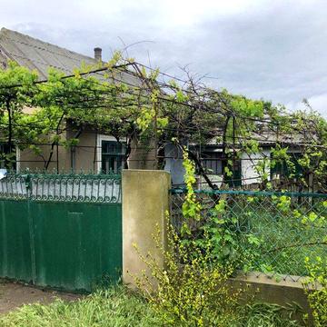 Продам пол дома с.Выпасное