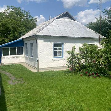 Продам будинок цегляний