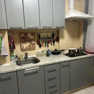 Продам 2-х кімнатну квартиру в м. Лозова