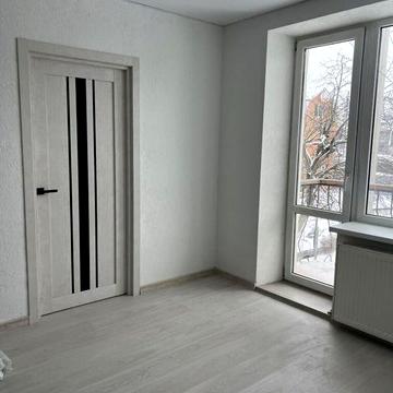 Продається 2-х кімнатна квартира