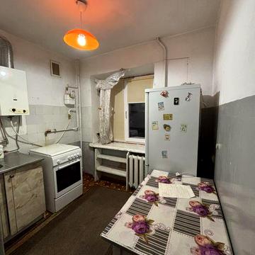 Здається 2к Квартира у самому центрі