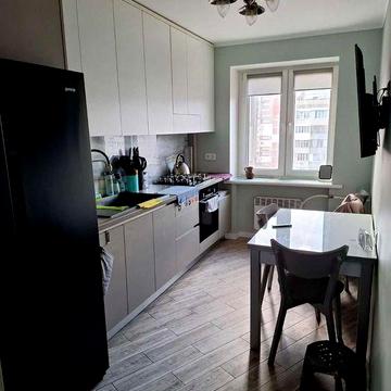 Аренда 2 комнатной. Кирпичный дом. Таирова