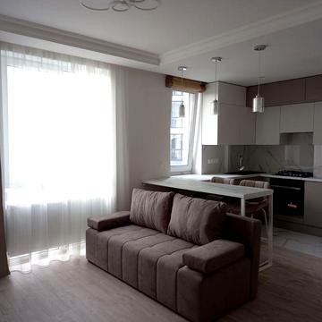 Оренда 2 кім квартири вул. Героїв УПА новобудова