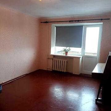 В Харькове. 3-х ком.кв.8/9 Салтовка