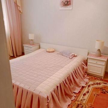 2 к. кв. 44м2 м. Арсенальна. Кловський узвіз 24.