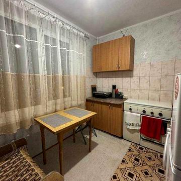 Продам 1-кімнатну квартиру, 6/9, 5 хвилин пішки від метро Студентська