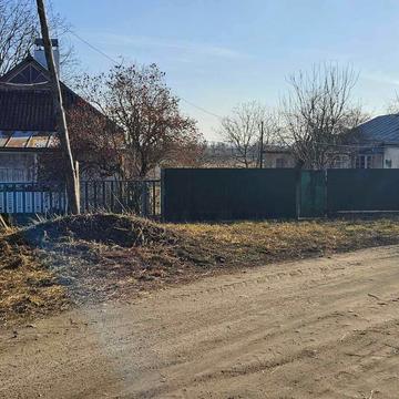 Незалежності, 54