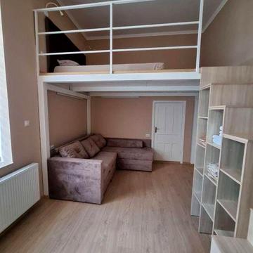 Оренда 1-кімнатна квартира центр Берегова