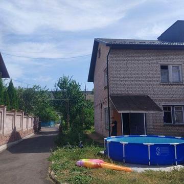 Продається котедж