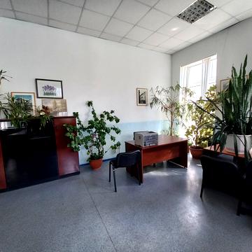 Володимира Моссаковського вул. (Клари Цеткін), 2а