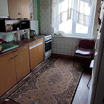 Інтернаціоналістів, 10