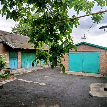 Будинок (мебльований) в м. Новомиргород