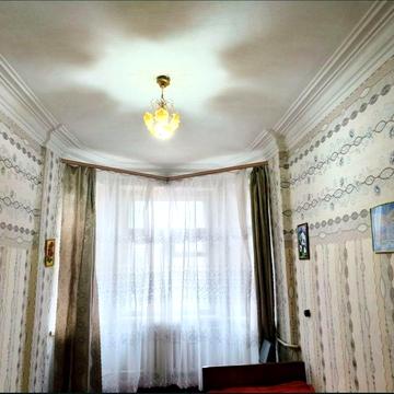 Продається 2к квартира на Лівому березі,вул.І. Нечуя-Левицького
Продає