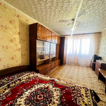 Романа Шухевича просп. (Генерала Ватутіна), 2