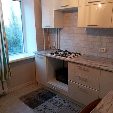 Здам 2-о кімн.кв-ру на Козацькій!Світло Не відключають!