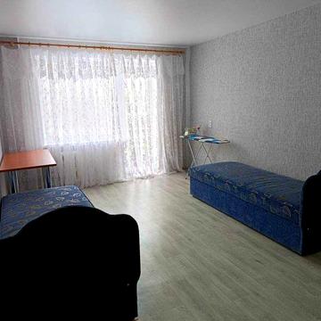 1-к квартира 4 поверх після ремонту на довгий строк