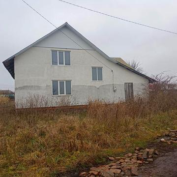 Недобудований будинок,готовий на 70 відсотків.