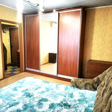 Сдам квартиру на Таирова, 1 этаж, газ