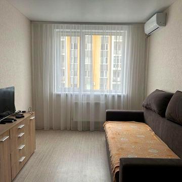 Сдам 1-комнатную в ЖК 7 небо, 7000грн.