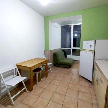 Оренда 2к біля парку Мама