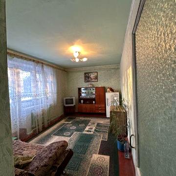 Здається 2-х кімнатна квартира в смт Аули